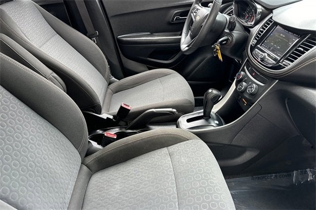 2022 Chevrolet Trax LS