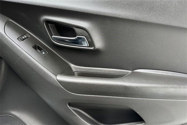 2022 Chevrolet Trax LS