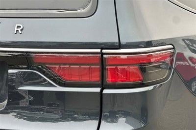 2023 Jeep Wagoneer Base