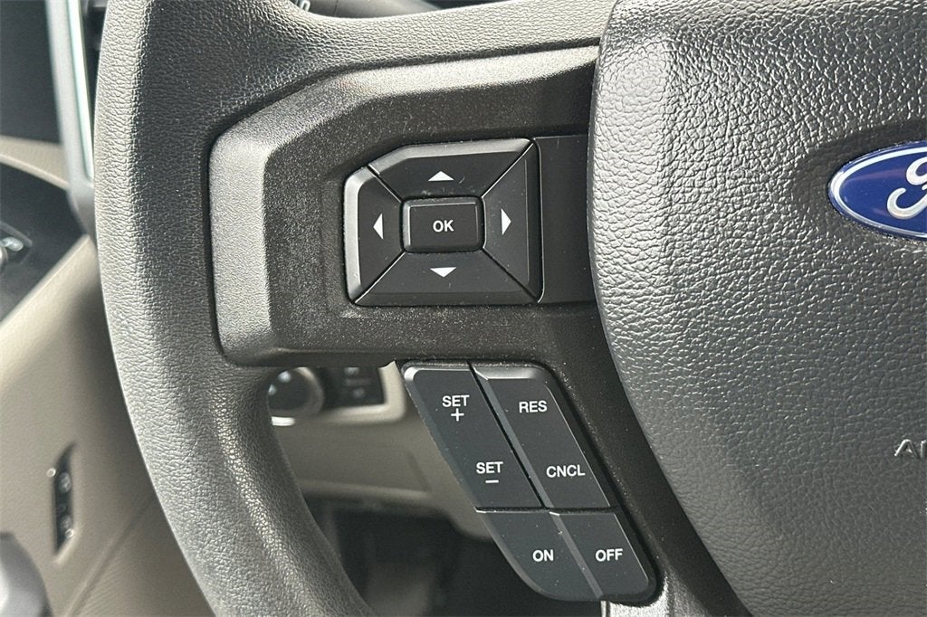 2022 Ford Super Duty F-350 SRW XLT