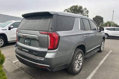 2022 GMC Yukon SLT