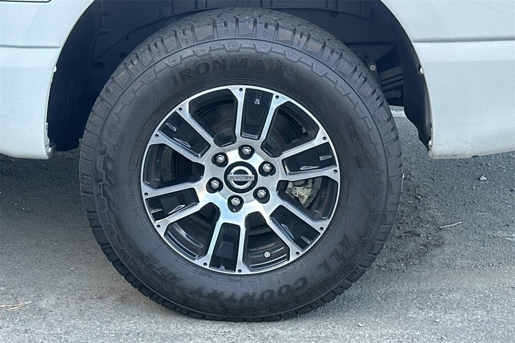 2022 Nissan Titan SV