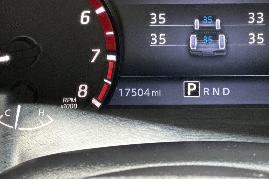 2024 Nissan Frontier PRO-X