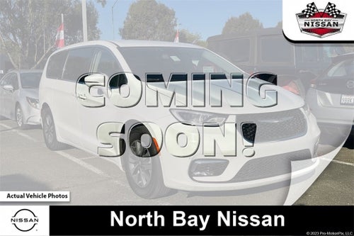 2022 Chrysler Pacifica Hybrid Touring L