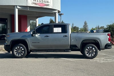 2024 Chevrolet Silverado 2500HD Custom