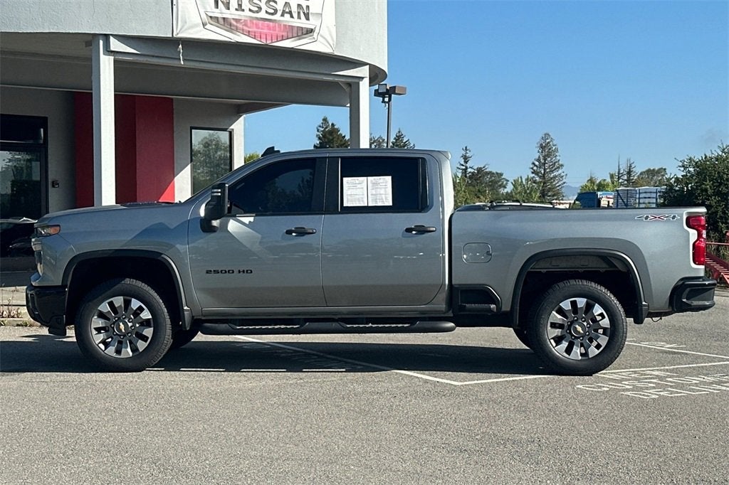 2024 Chevrolet Silverado 2500HD Custom