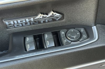 2022 Chevrolet Silverado 1500 High Country