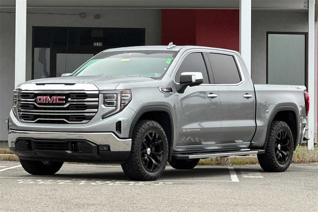 2023 GMC Sierra 1500 SLT
