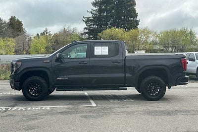 2023 GMC Sierra 1500 AT4X