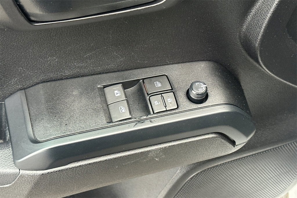 2023 Toyota Tacoma 2WD SR5