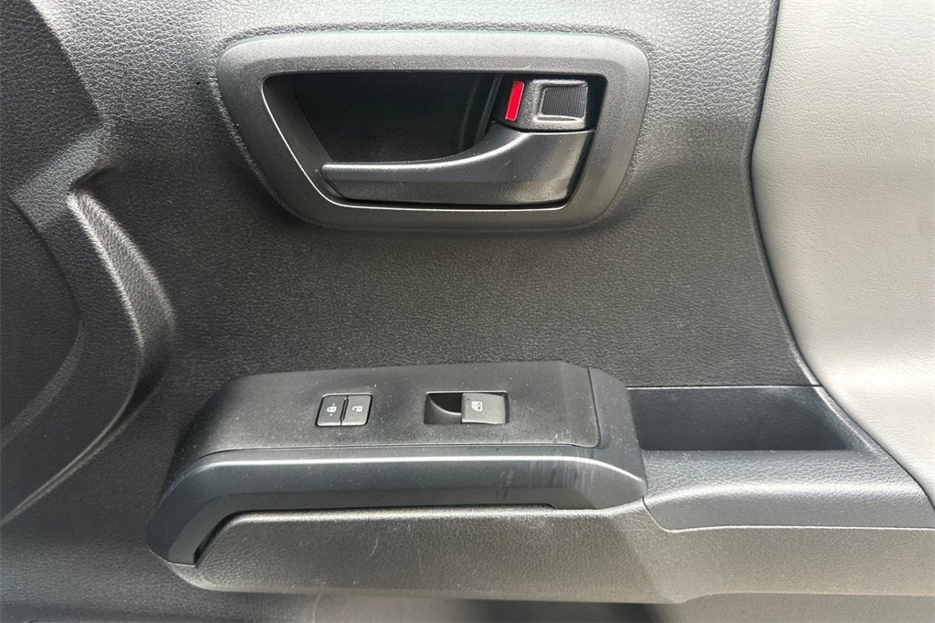 2023 Toyota Tacoma 2WD SR5