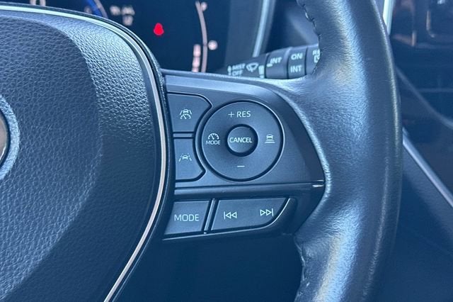 2023 Toyota Corolla Cross XLE