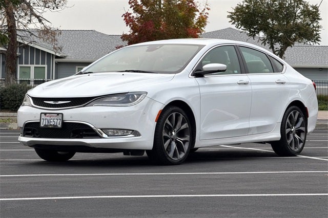 2016 Chrysler 200 C