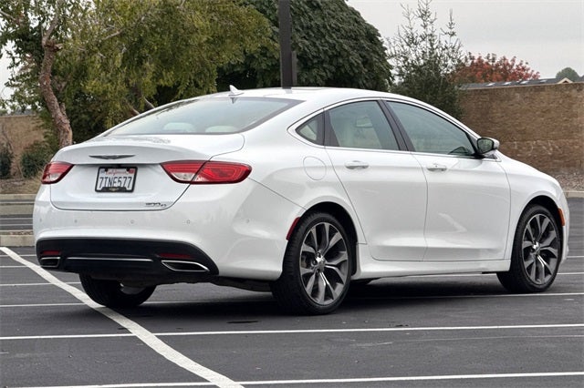2016 Chrysler 200 C