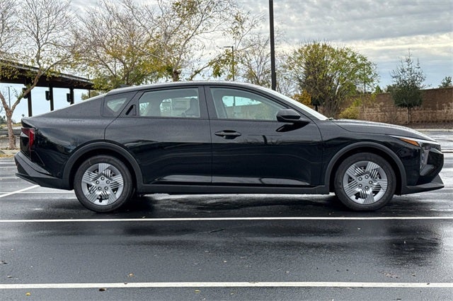 2025 Kia K4 LX