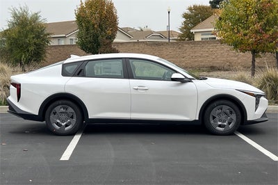 2025 Kia K4 LX