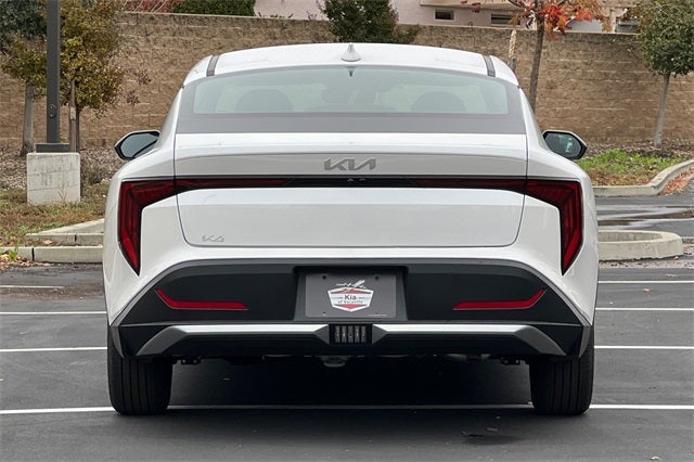 2025 Kia K4 LX