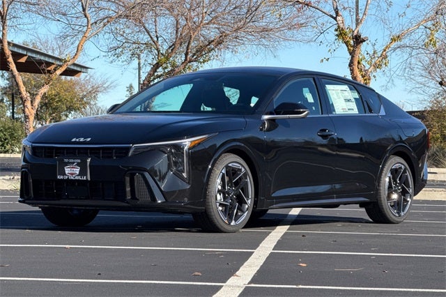 2025 Kia K4 GT-Line