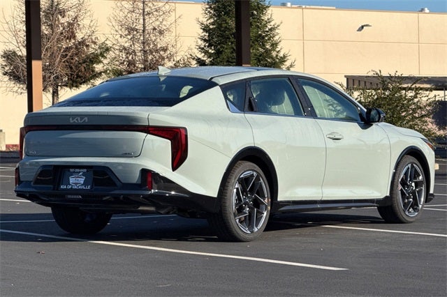 2025 Kia K4 GT-Line