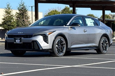 2025 Kia K4 GT-Line