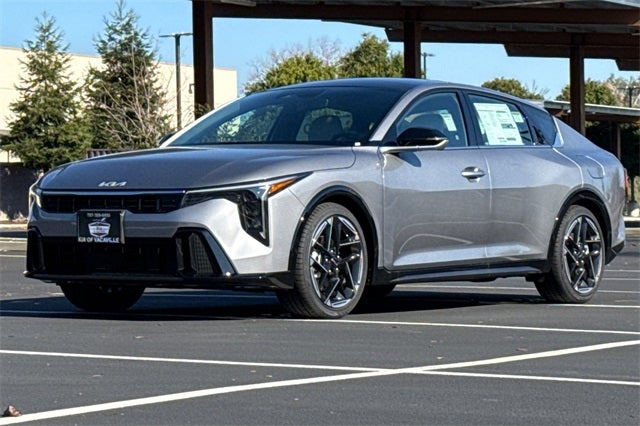 2025 Kia K4 GT-Line
