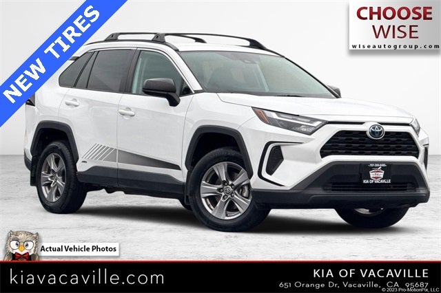 2023 Toyota RAV4 LE