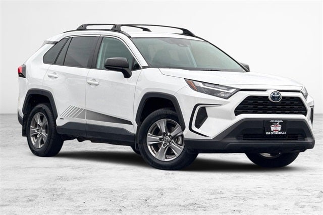 2023 Toyota RAV4 LE
