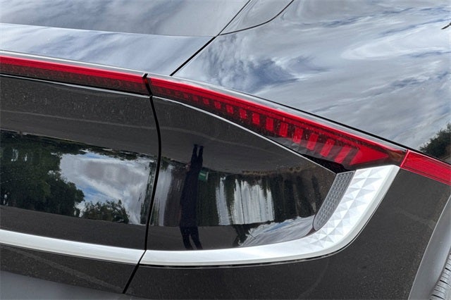 2025 Kia EV6 Light