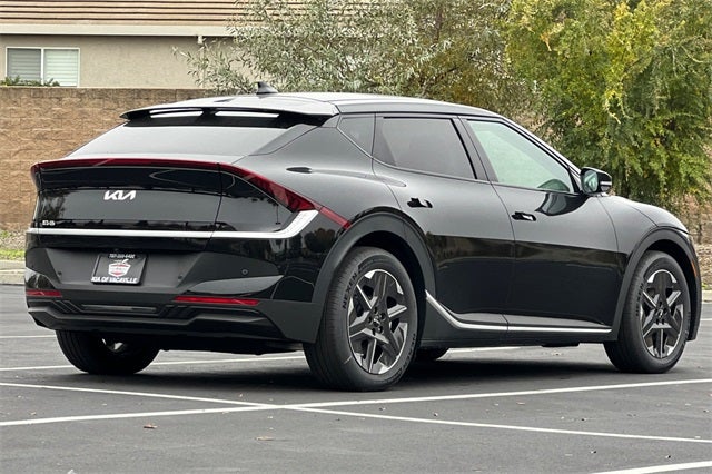 2025 Kia EV6 Light