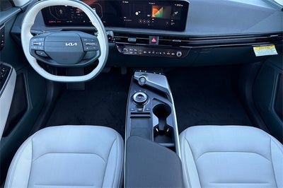 2025 Kia EV6 Wind