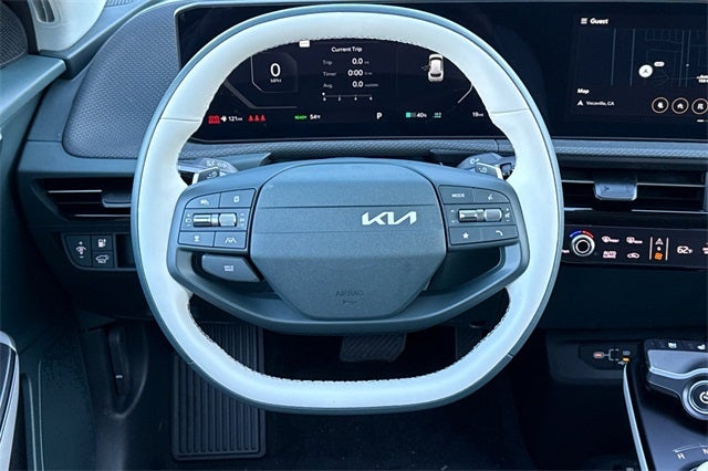 2025 Kia EV6 Wind