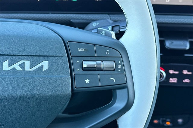 2025 Kia EV6 Wind