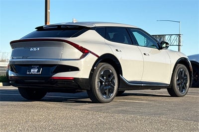 2025 Kia EV6 Wind