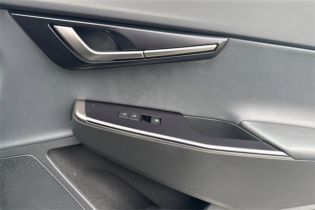 2025 Kia EV6 Light