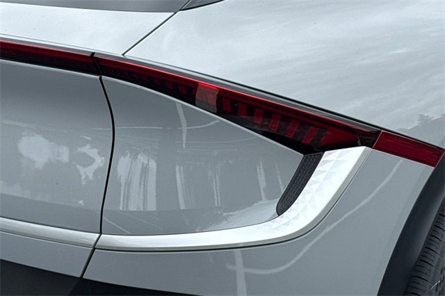 2025 Kia EV6 Light