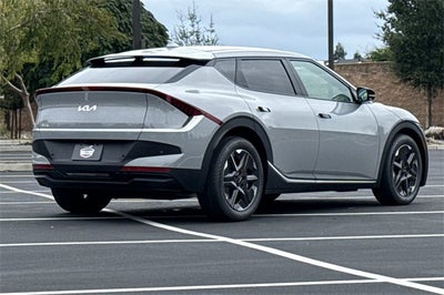 2025 Kia EV6 Light