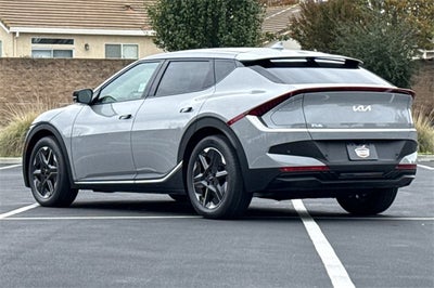 2025 Kia EV6 Light