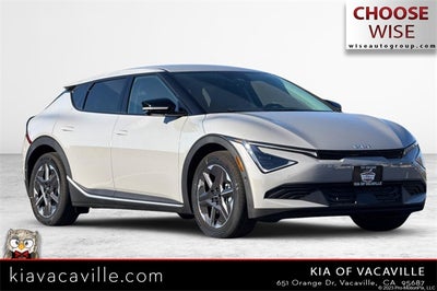 2025 Kia EV6 Light