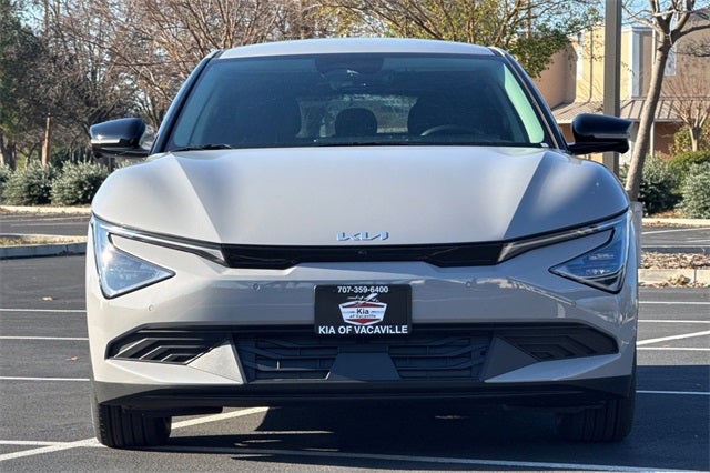 2025 Kia EV6 Light