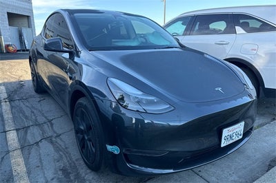 2025 Tesla Model Y Long Range