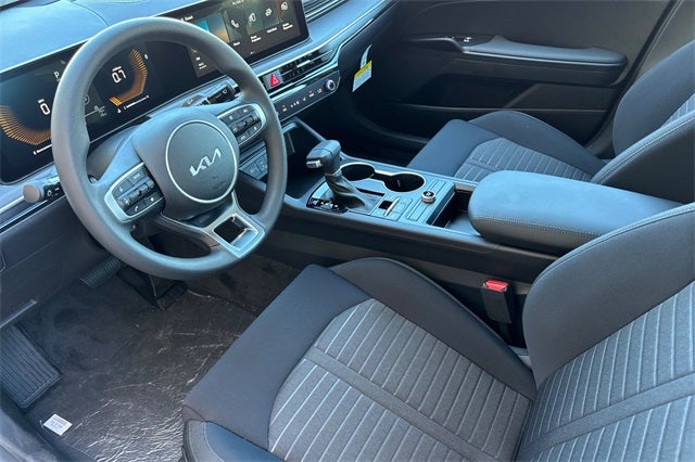 2026 Kia K5 LXS