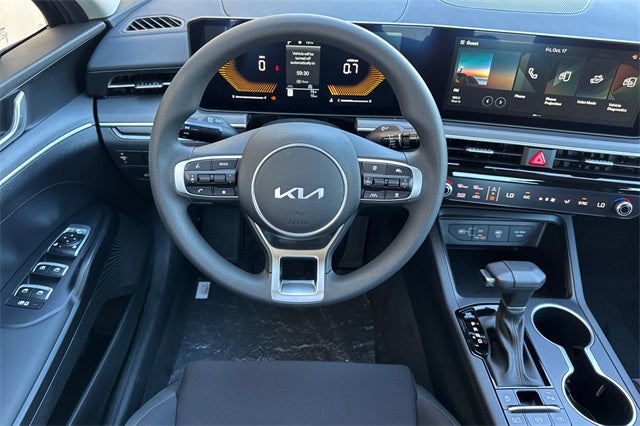 2026 Kia K5 LXS
