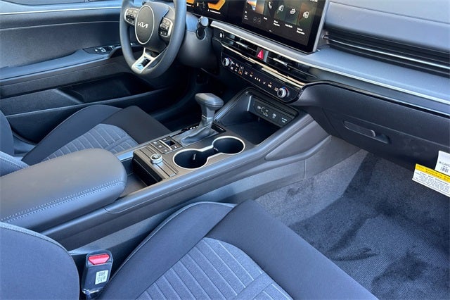 2026 Kia K5 LXS