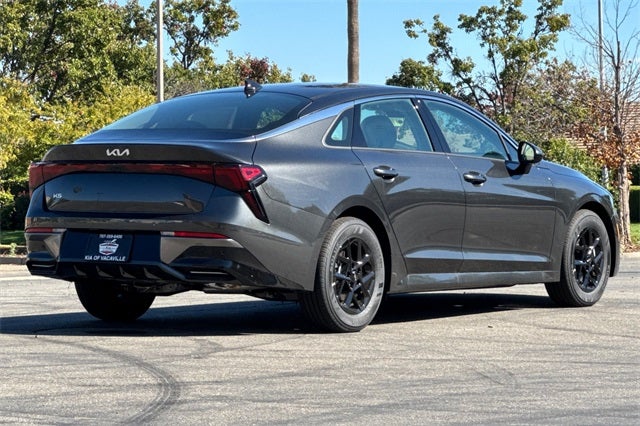 2026 Kia K5 LXS