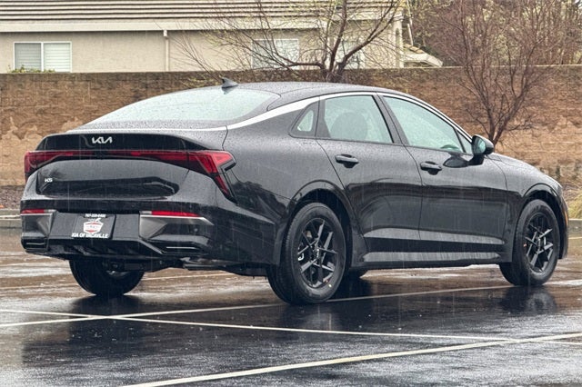 2026 Kia K5 LXS