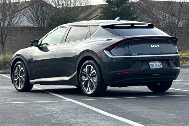 2024 Kia EV6 Light