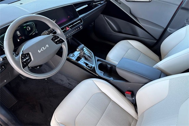 2025 Kia Niro EX