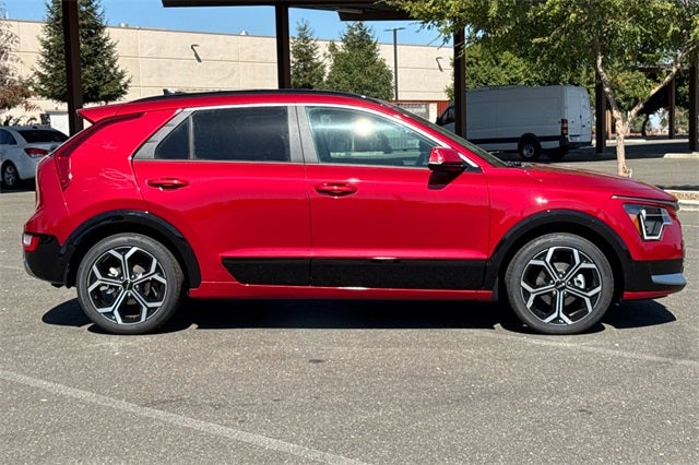 2025 Kia Niro EX Touring