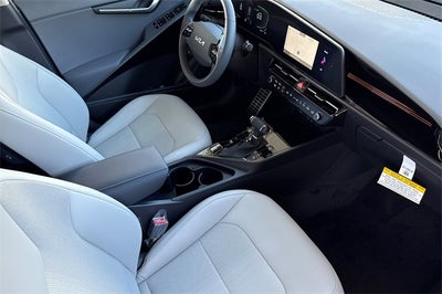 2025 Kia Niro EX Touring