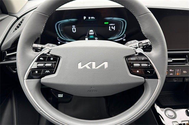 2026 Kia Niro SX